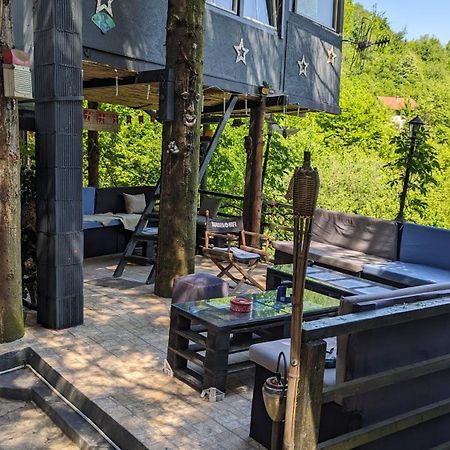 Tree House Daire Visoko Dış mekan fotoğraf